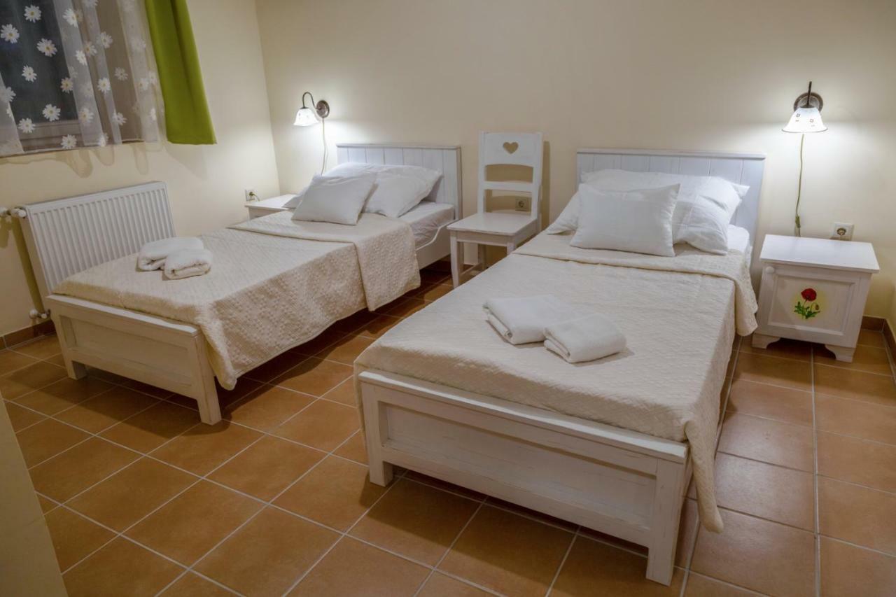 Balzsam apartmanház Harkány Exterior foto